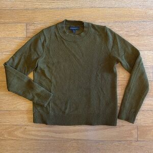 Banana Republic - Forest Green Crewneck Sweater - Size XS